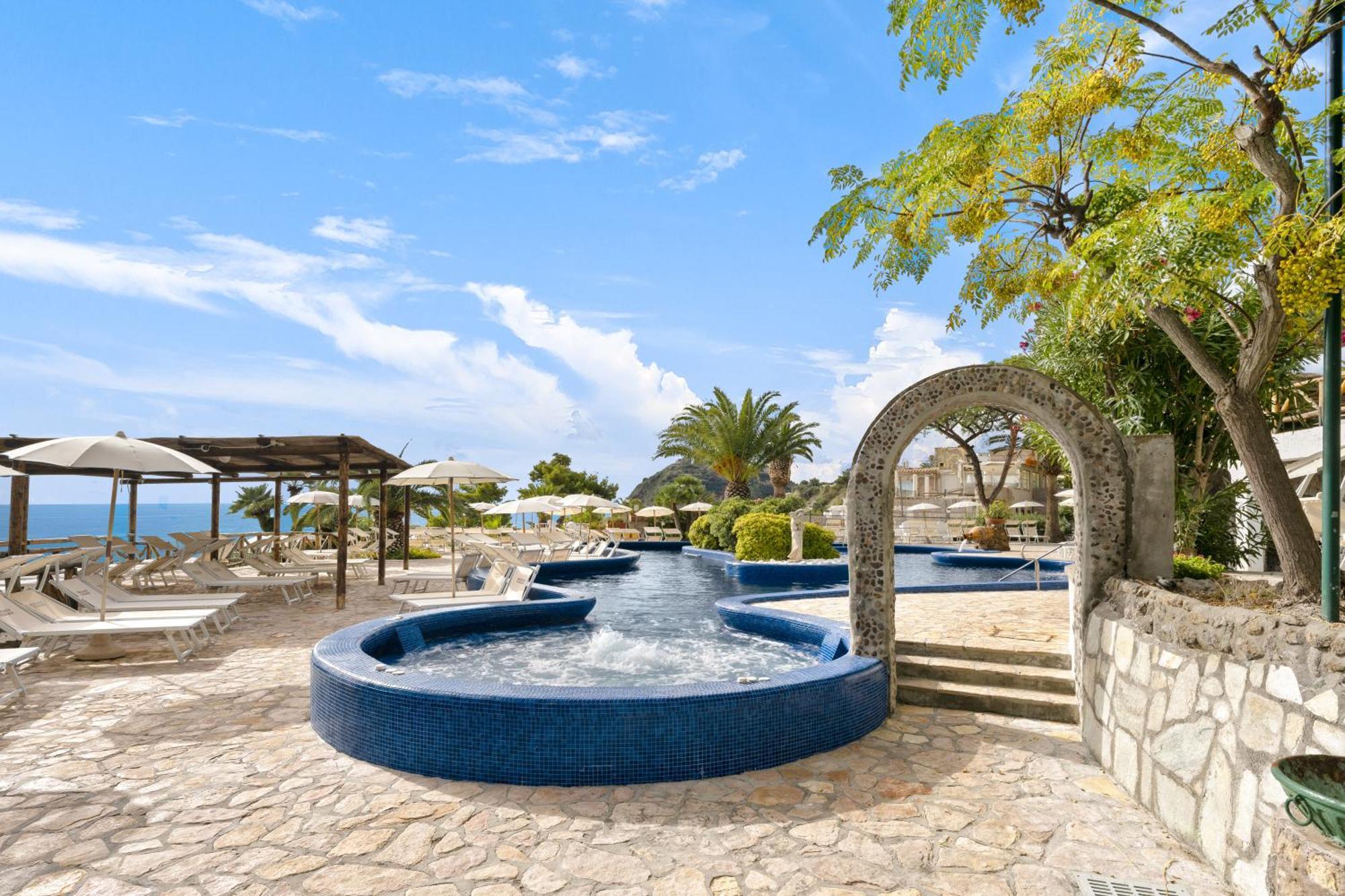 Miramare Sea Resort&Spa Sant'Angelo  Exterior foto